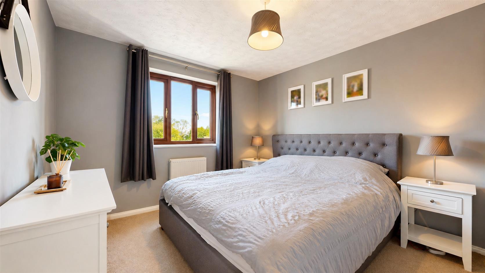 Coggeshall Grove, Wavendon Gate, Milton Keynes